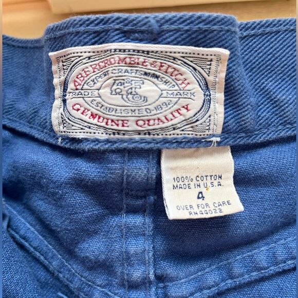 Abercrombie & Fitch washed out blue jean mini skirt, snap & zipper closure, 4 - Picture 7 of 9